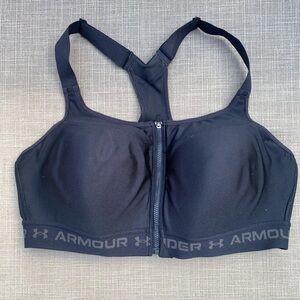 Under Armour Compression Bra 38D